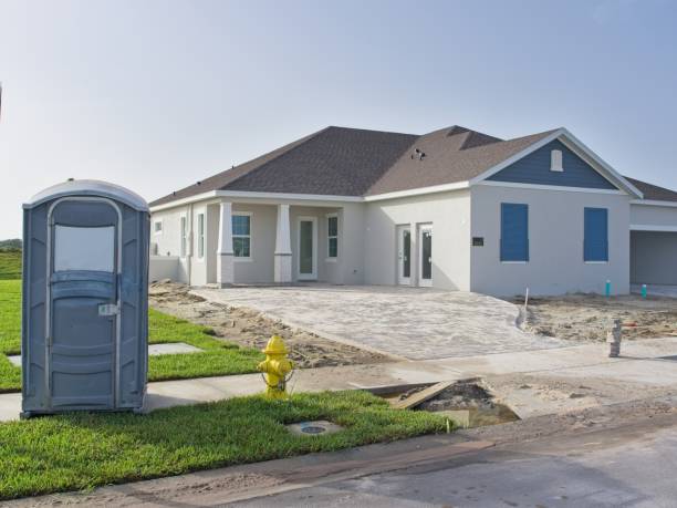 Portable Toilet Options We Offer in Ohioville, PA